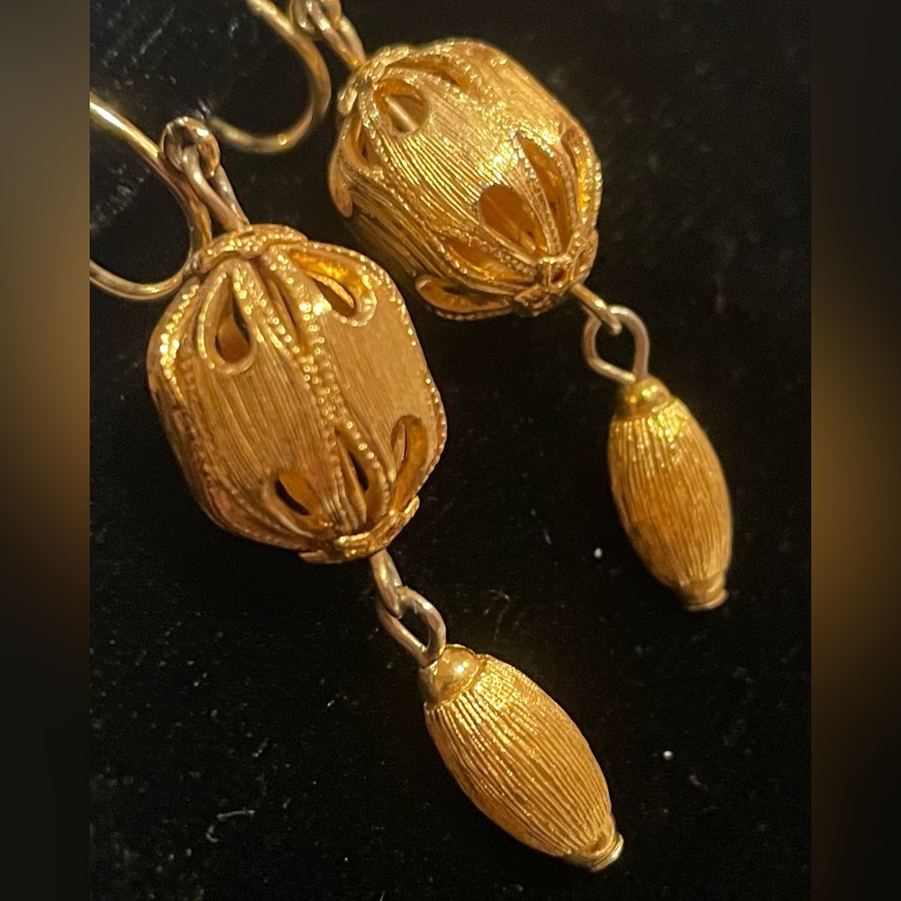 VTG 12K gold-filled jhumka-style earrings